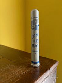 Contenitore vuoto in alluminio per sigaro cubano