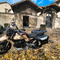 Guzzi V85 TT Travel Ottimamente tenuta