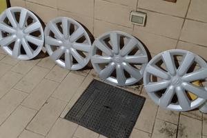 copricerchi da 16 Suzuki SX4 nuovi