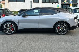 LOTUS ELETRE R SUBENTRO NOLEGGIO L. T. 2.100€ MESE