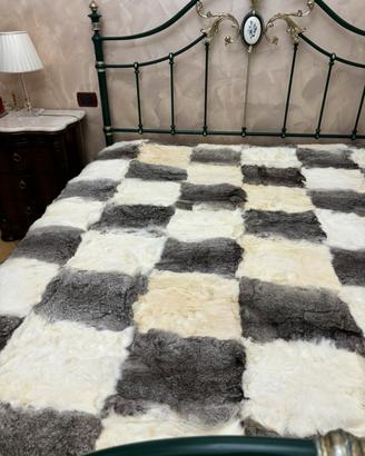 Coperta   pelliccia  matrimoniale a scacchi