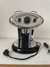 Macchina caffè Illy Iperespresso X7.1