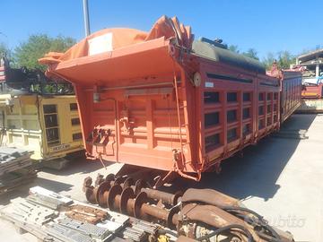 Emilcamion ribaltabile