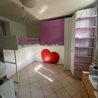 Cameretta ponte usata con letto soppalco e armadio