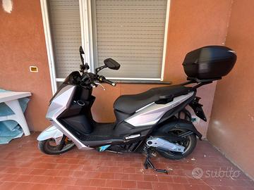 Kymko KRV 200