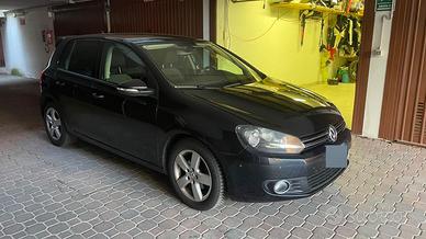 Volkswagen Golf 6 1.6 TDI 105 CV