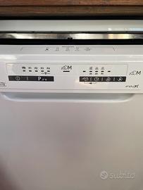 Lavastoviglie libera istallazione