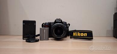 Nikon D90 + Obiettivo 18-55mm G