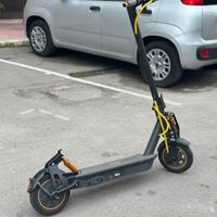 Monopattino Segway Ninebot G30 Max