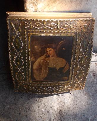 Portagioie antico