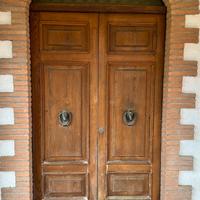 Portone legno massello Castagno