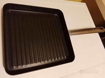 bistecchiera quadrata antiaderente 