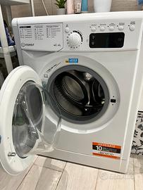 Lavasciuga Indesit EWDE