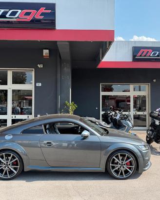 Audi TT TTS Coupé 2.0 TFSI 310 CV quattro