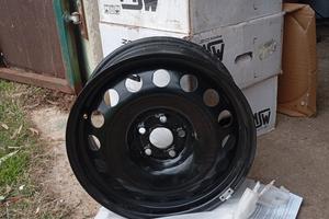 cerchi da 16  in ferro per Volkswagen 
