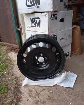 cerchi da 16  in ferro per Volkswagen 