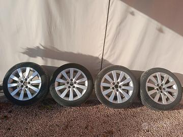 cerchi 16  con gomme audi a1 