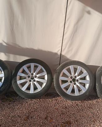cerchi 16  con gomme audi a1 