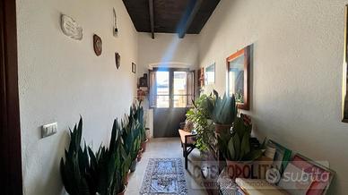 Guspini- Indipendente in centro con cortile