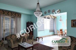 Appartamento di 220 m² con più di 5 locali a Paler