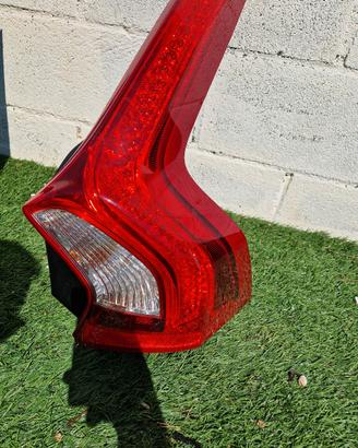 Volvo V60 2011-2018 Fanale posteriore dx 