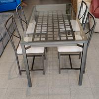 Tavolo con 4 sedie anche da esterno outdoor