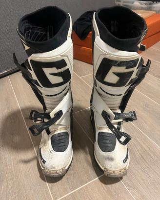 Stivali cross tg45 gaerne sg12