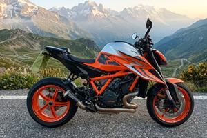 ktm 1290 super due r