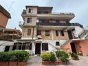 piano-terra-con-due-corti-esterne-