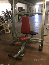 Attrezzature da palestra panatta e technogym