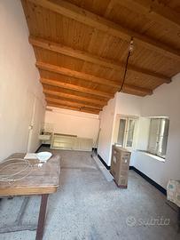 Casa indipendente a Fiumedinisi