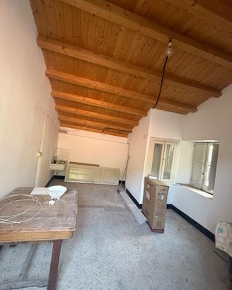 Casa indipendente a Fiumedinisi