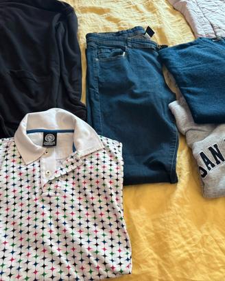 Jeans +maglietta +felpa uomo
