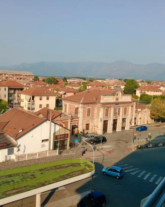 Bilocale fronte stazione FS