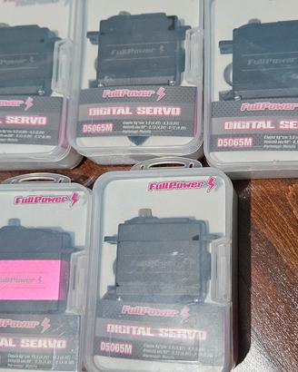 Servi per aeromodelli