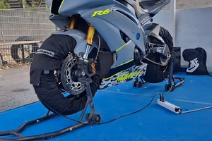 YAMAHA R6 2015 PRONTO PISTA