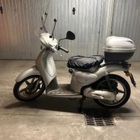 Aprilia Scarabeo 50 2T – 1998 – Bauletto Originali