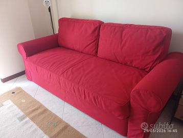 Divano letto rosso, tre posti ( Ikea)