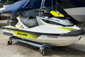 Seadoo rxt 300 solo lago
