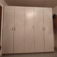 Ante bianche armadio IKEA Forsand