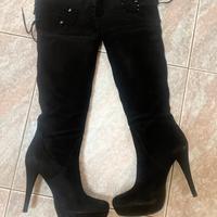 Stivali sopra ginocchio