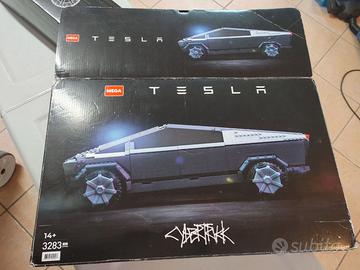 Tesla Cybertruck da montare
