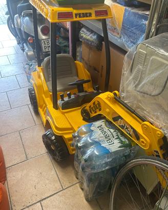 Escavatore gioco elettrico funzionante