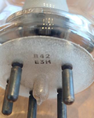 valvola vintage B42 E3H
