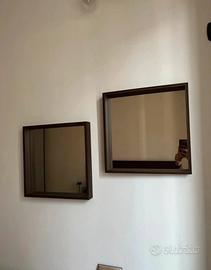Coppia di specchi quadrati da parete