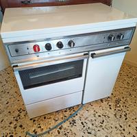 Cucina a gas con forno