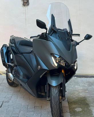 Yamaha T-Max 560 Tech Max