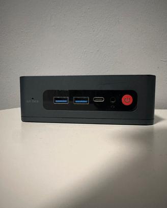 Mini computer fisso