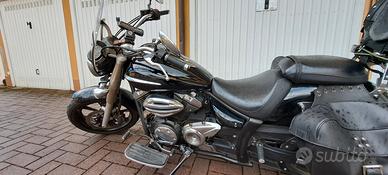 Moto yamaha midnight star 950