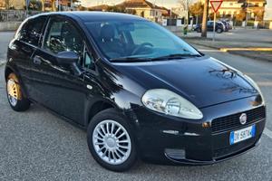 Fiat G.Punto 1.4 benzina e gpl  neopatentati